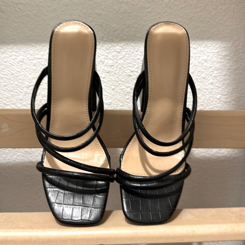 ￼heels